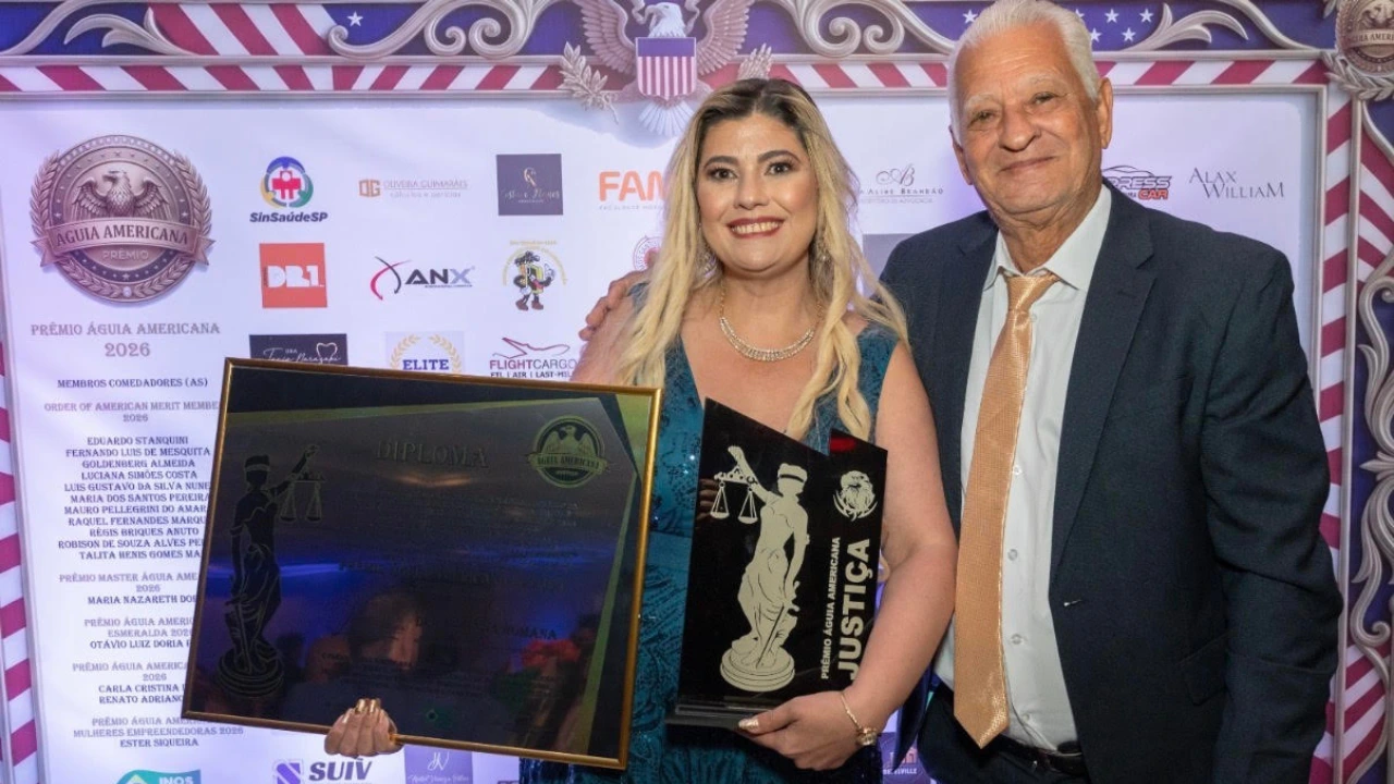 Luciana Romana é homenageada com Prêmio Águia Americana