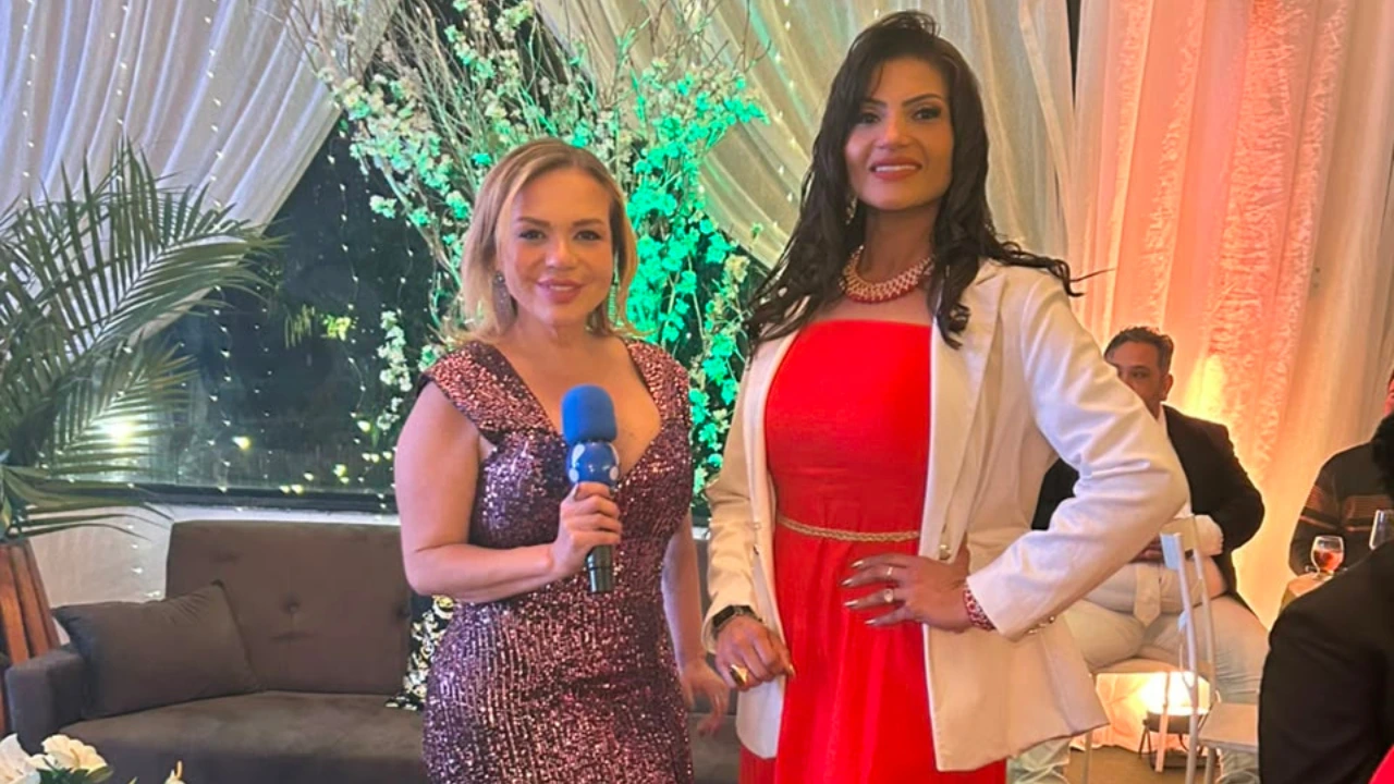 Bastidores da gravação com Carol Camurugy para a RedeTV! ES