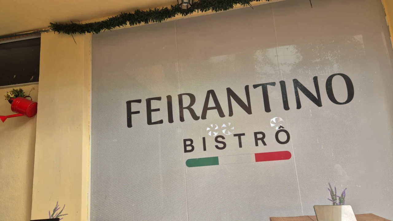 Fachada do Feirantino Bistro